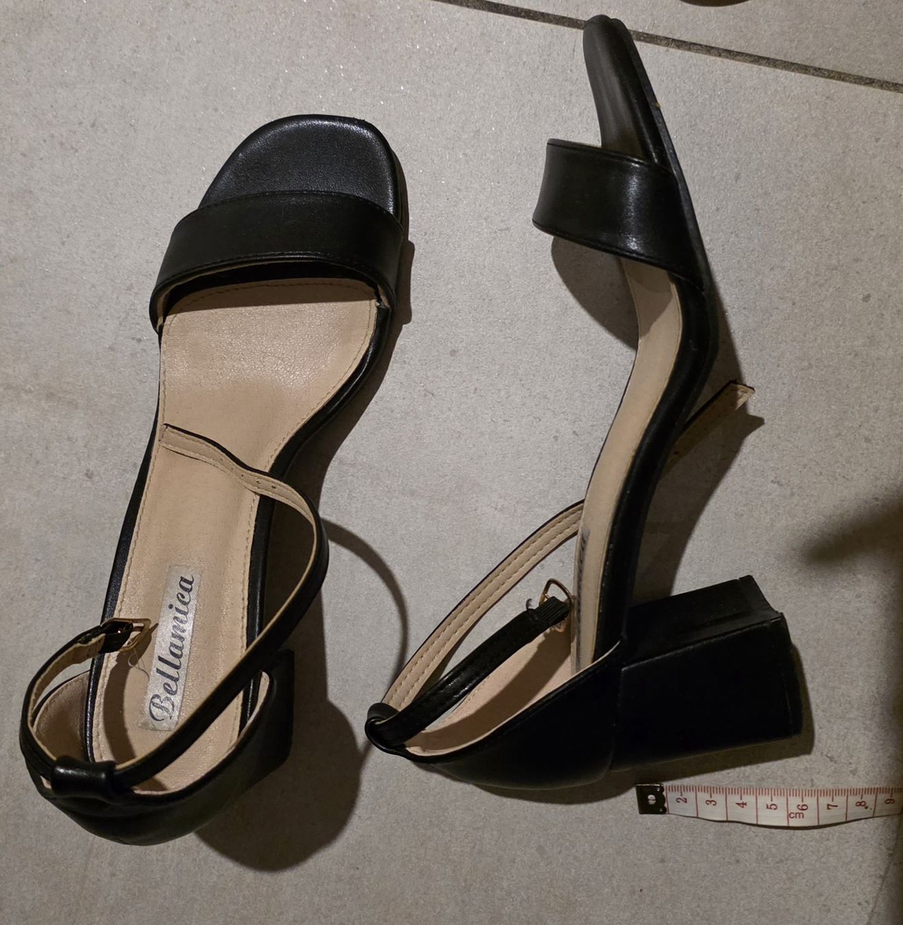 Scarpe da donna: Sandales Bellamica Noires 38 – Usato da La Sarraz venduto da lupintoro 1