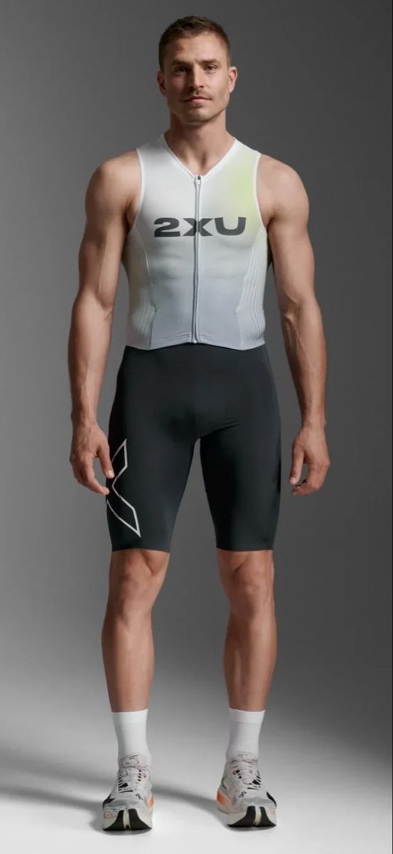 2XU Costumes, combinaisons de sport et fonctionnelles: Triathlon Anzug 2XU – Neuf avec emballage d'origine à Mels par Sam_m_