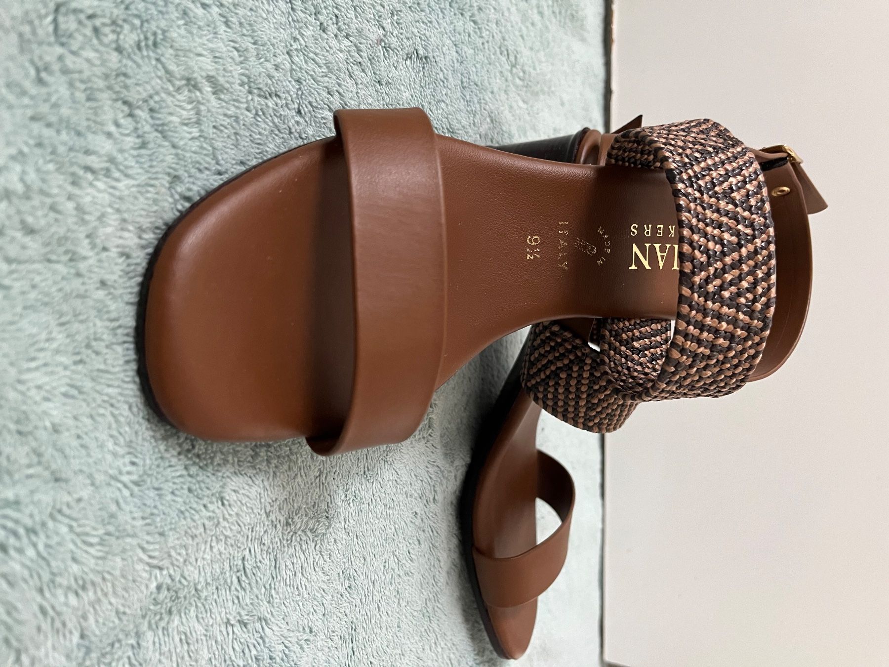 Chaussures femmes: Sandalette mit Absatz – Neuf (Voir description) à Rheineck par CoGer 1