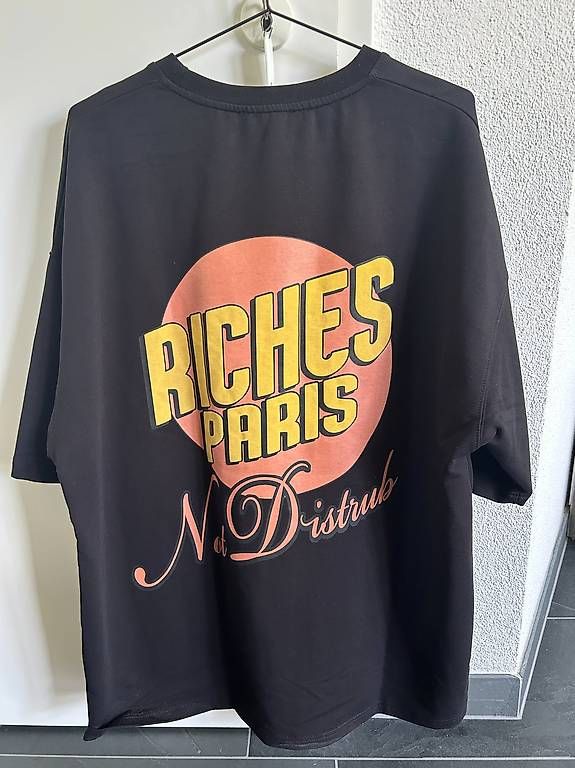 T-Shirts: Riches Paris T-Shirt schwarz – Gebraucht aus Schaffhausen von nicola.wo 1