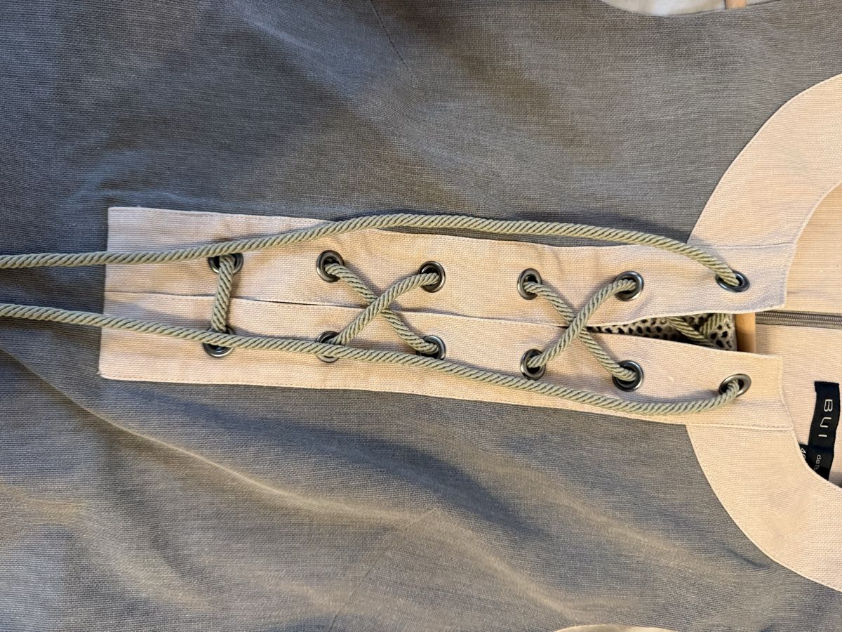Kleider: BUI dress  – Gebraucht aus Genève von din_8xv2 3