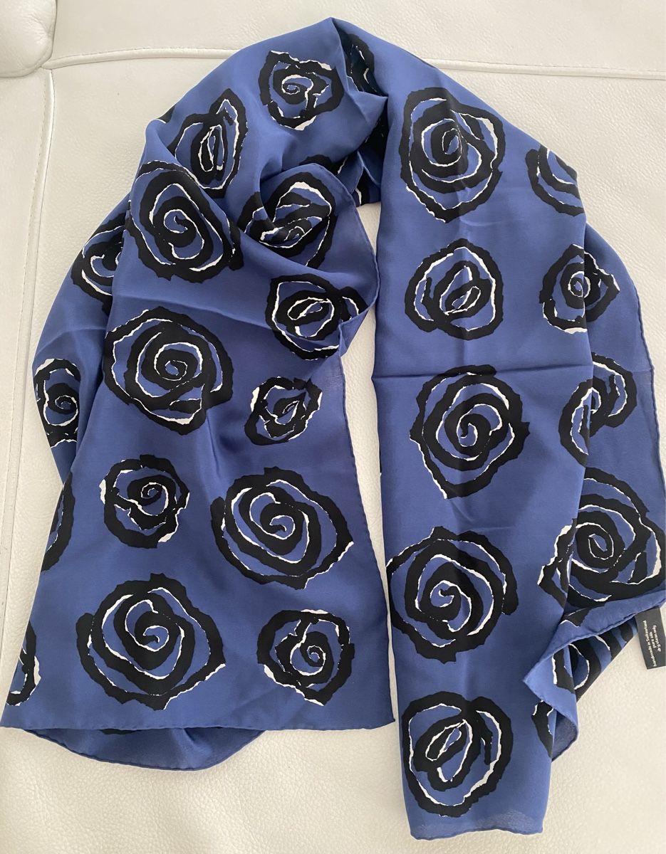 Foulard & Sciarpe: Boscop Seiden Schal 🌸 – Usato da Opfikon venduto da Luis144 1