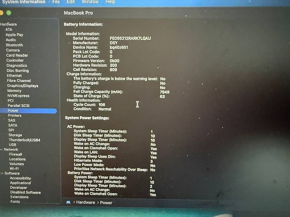 Apple Notebooks: wenig gebrauchtes Mac Book Pro 16" – Gebraucht aus Erlen von Mr.Binki 1