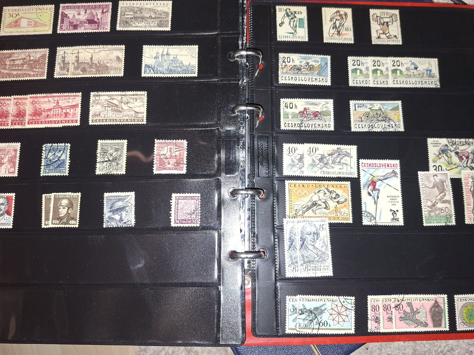 Tous les timbres: Briefmarkensammlung Tschechien  – D'occasion à Balgach par SIMEON27 3