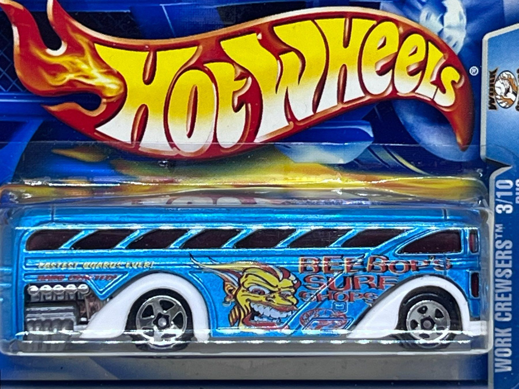 Hot Wheels Modellini d'auto: Hot Wheels Bus – Nuovo e nell'imballaggio originale da Wildegg venduto da LaaBoutique 1