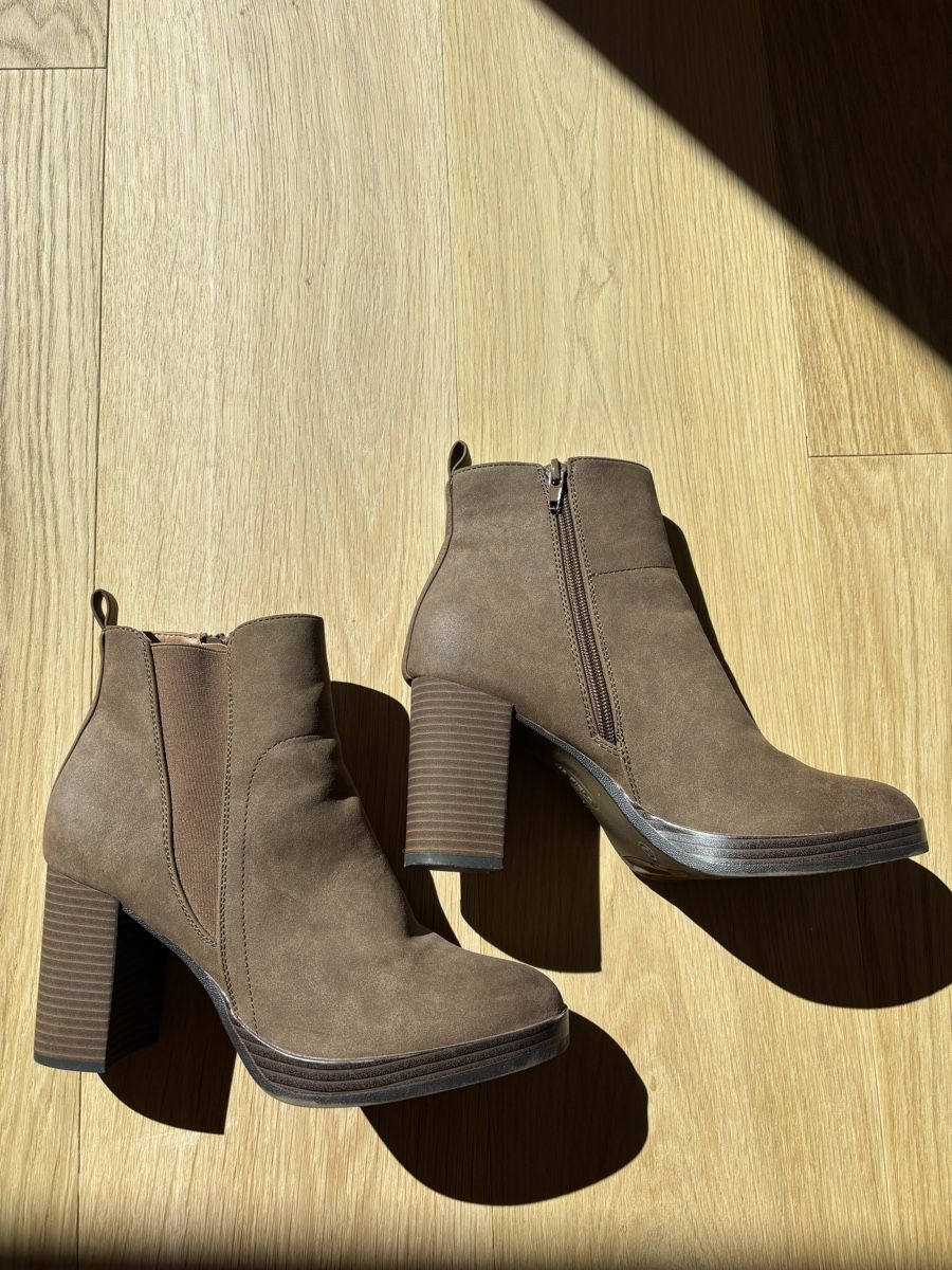 Anna Field Damenschuhe: Stiefel mit Absatz – Gebraucht aus Dübendorf von Babsii12