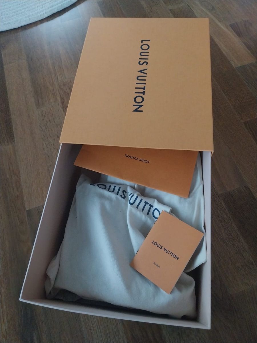 Louis Vuitton Damenschuhe: Louis Vuitton Stiefel Grösse 37 - Ranger Boots – Gebraucht aus Wangen SZ von Salim10 6