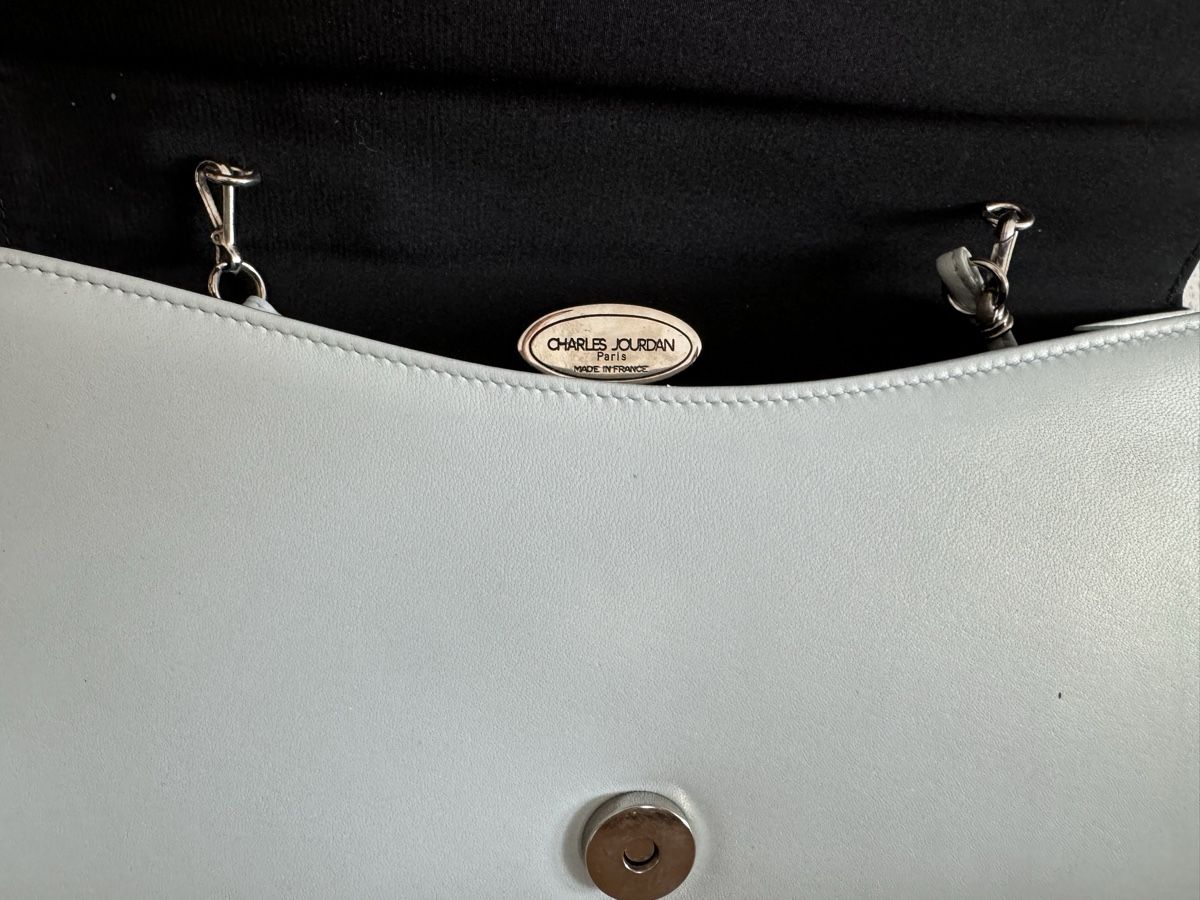 Taschen für Damen: Charles Jourdan Paris Clutch, hellblau, Sommer-Accessoire – Gebraucht aus Lanzenhäusern von Galaa 4