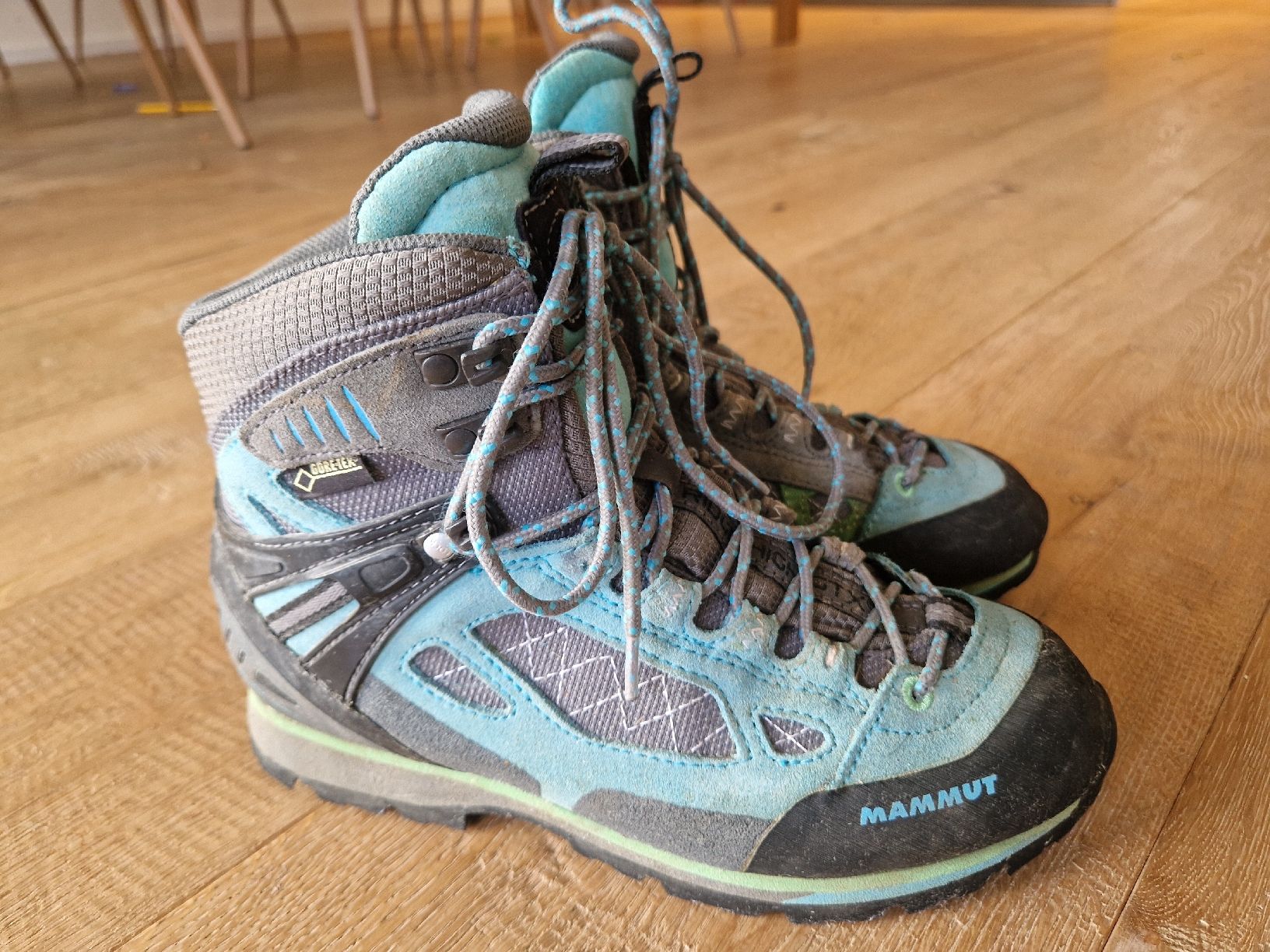 Mammut Herrenschuhe: Mammut Wanderschuhe, Gr.37 – Gebraucht aus Eggersriet von Sdosi