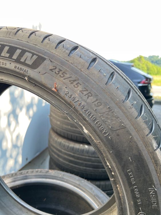 4x Michelin Pilot Sport 4 235 45 Zr 19 99y Kaufen Auf Ricardo