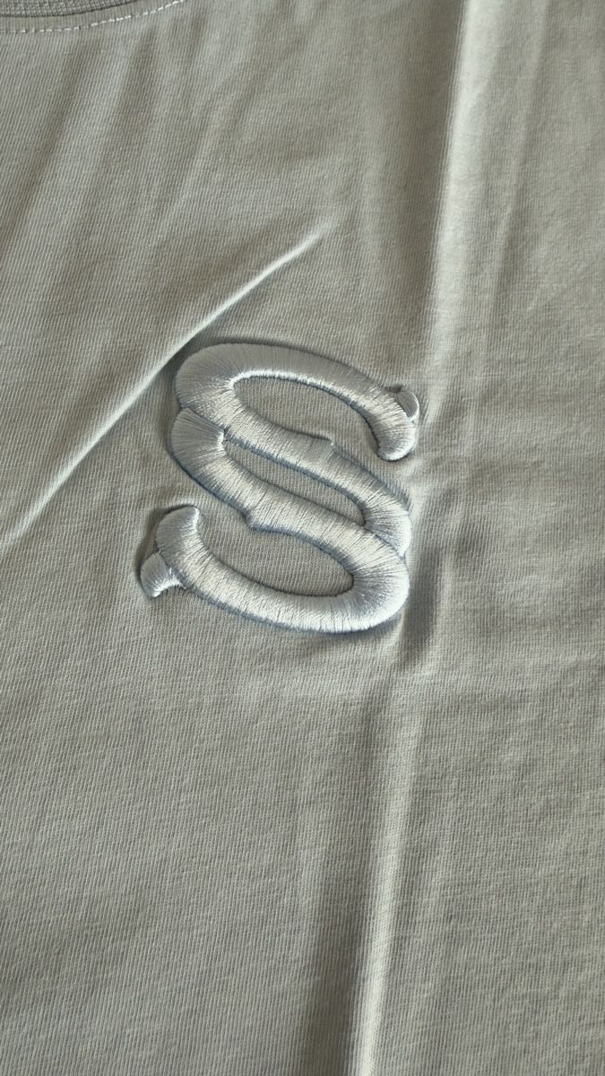 Sandro T-Shirts: Sandro T-Shirt hellblau – Gebraucht aus Bassersdorf von Bassi55 1