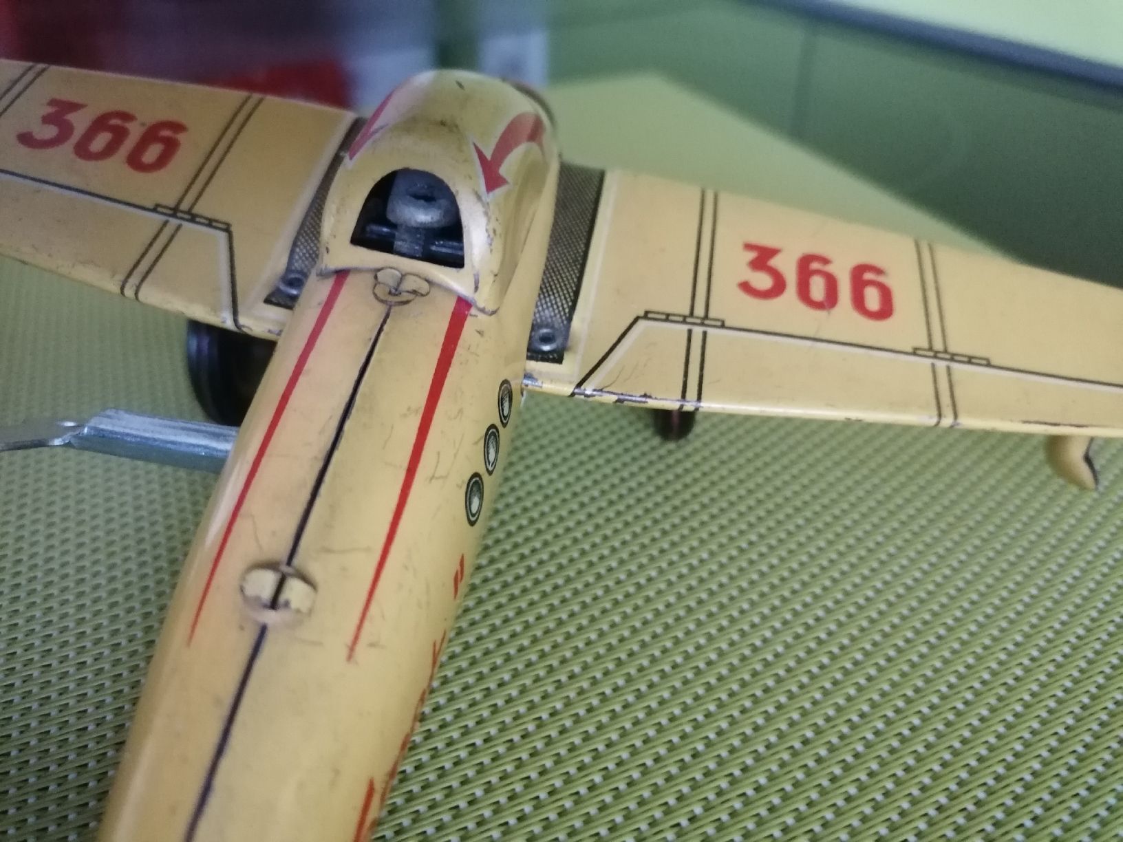 Spielzeuge: Blechsplelzeug Flugzeug Komet kellermann  – Gebraucht aus Biberist von troedlerheinz 3