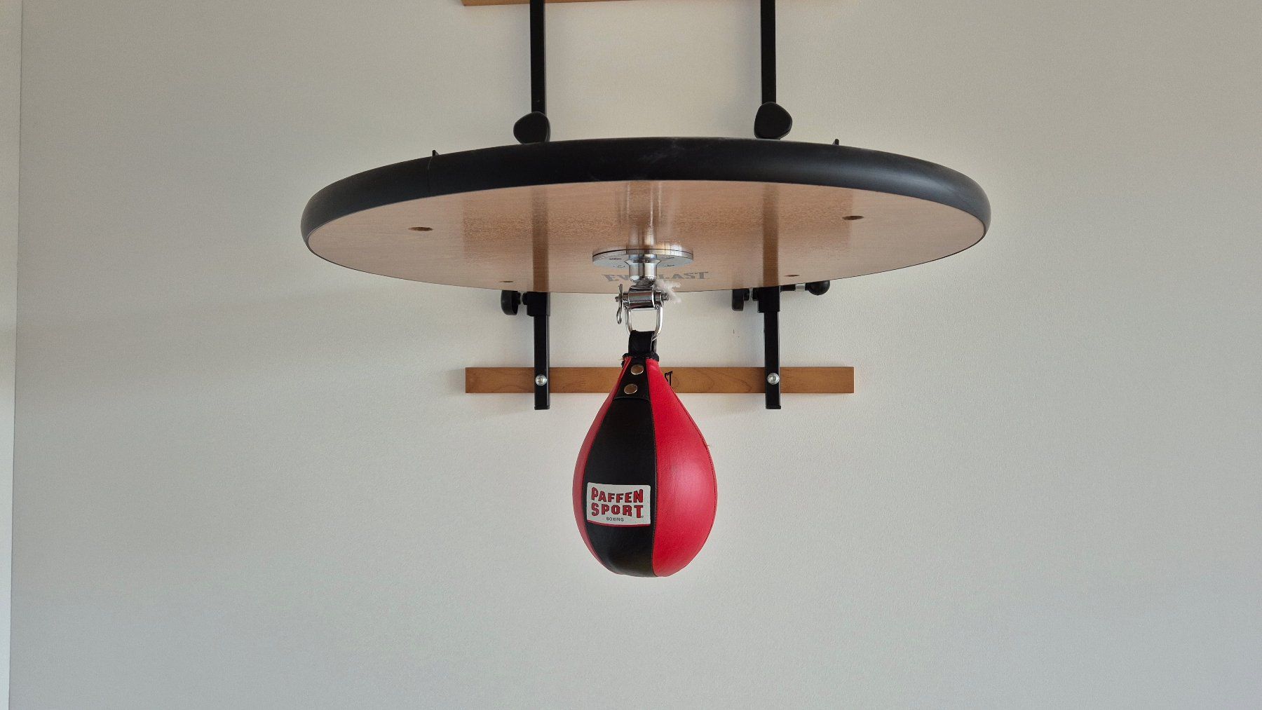 Everlast Sacchi da boxe: Speedball Plattform – Usato da Luzern venduto da lakso 1