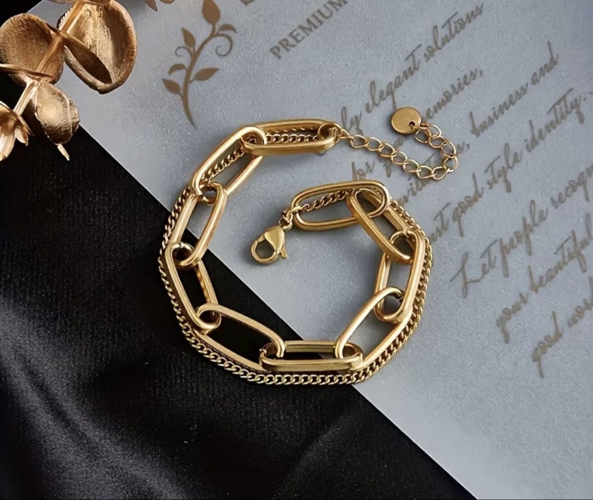 Bracelets: Bracelet en acier inoxydable – Neuf avec emballage d'origine à Châtel-St-Denis par Montclair_Swiss 1