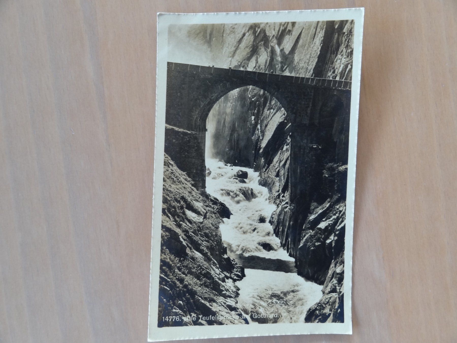 Cartoline postali: Teufelsbrücke - Gothard, pont du Diable – Usato da St Léonard venduto da Riglin