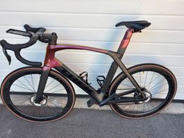 Trek madone SLR7 Disc project One