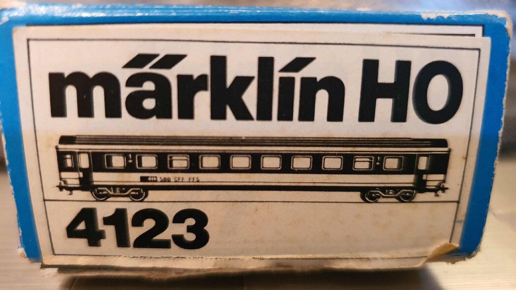 Märklin Modelleisenbahnen: MÄRKLIN 4123 PERSONENWAGEN  – Gebraucht aus Männedorf von Modellbau-wyss 4
