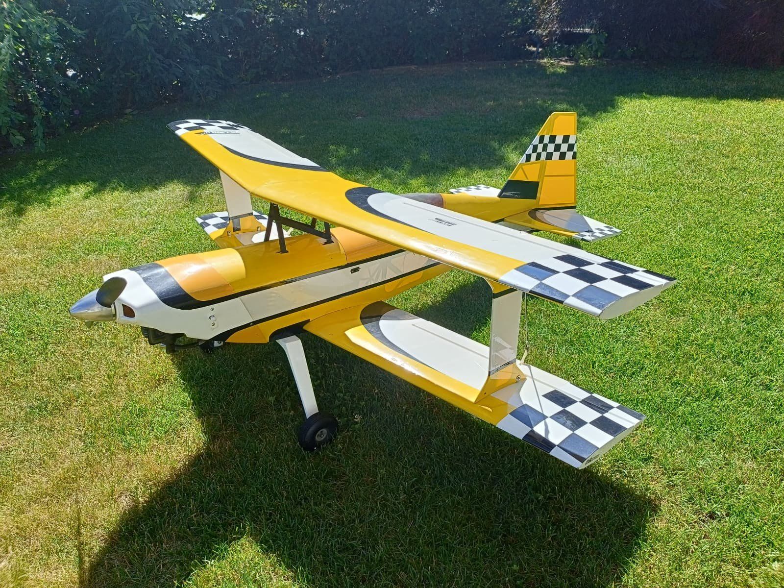 Modellismo RC: Ultimate Doppeldecker – Usato da Möriken AG venduto da koe_9m7l 1