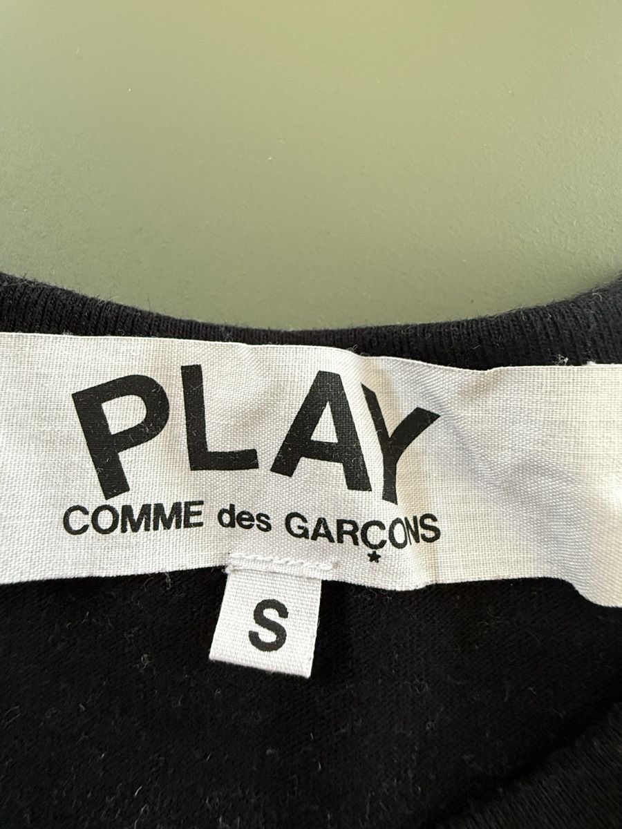 Comme Des Garcons T-shirt: Shirt Comme des Garçons size S – Usato da Zürich venduto da Tutticarotti 2