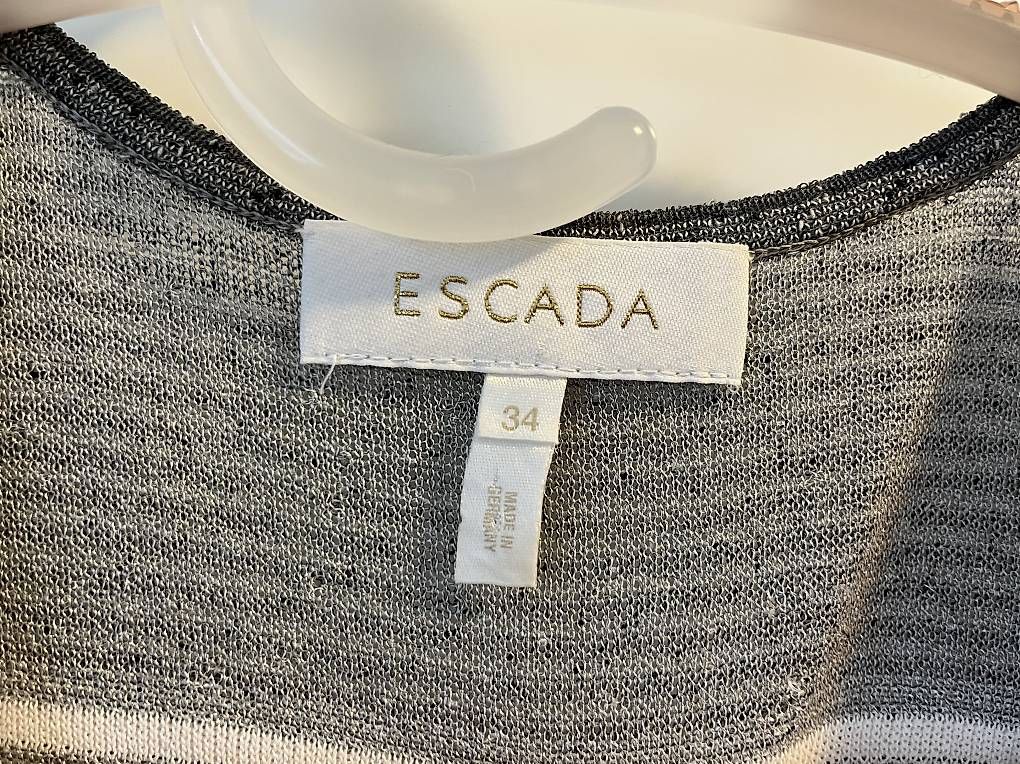 Jacken: Escada Cardigan 34 – Gebraucht aus Stallikon von Kuschligwuschlig1 1
