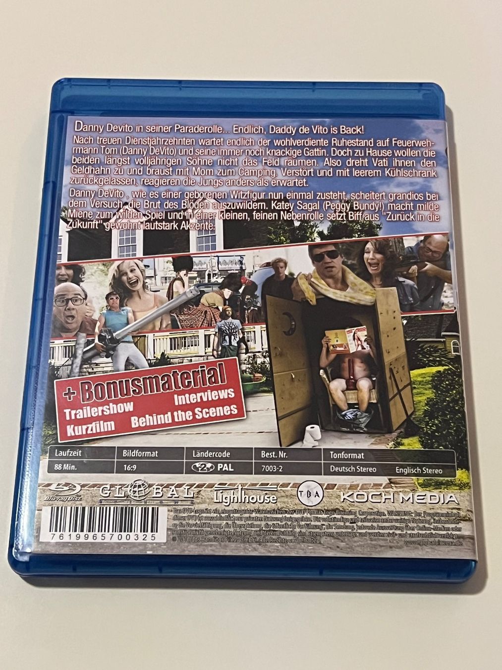Tutti i DVDs: Housebroken  Blu-ray – Nuovo (secondo la descrizione) da Altstätten SG venduto da sheamus 1