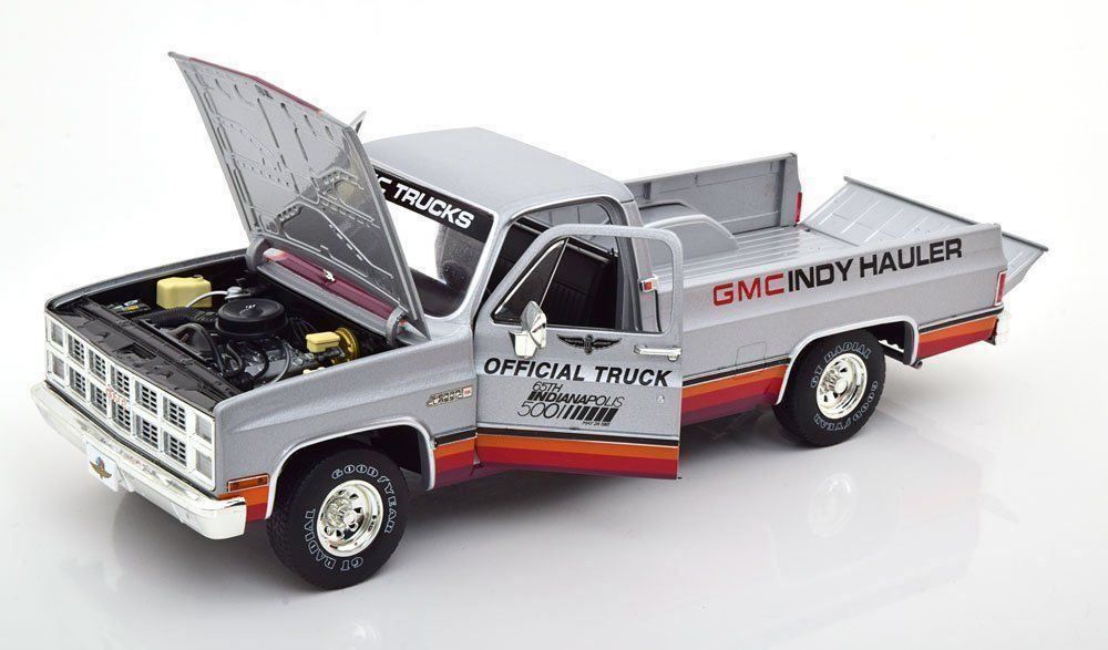 GMC Modellautos: GMC SIERRA CLASSIC 1500 1981 1:18 GREENLIGHT – Neu und originalverpackt aus Suhr von Moebelsiralfred 2