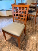 Restaurantstuhl aus Holz