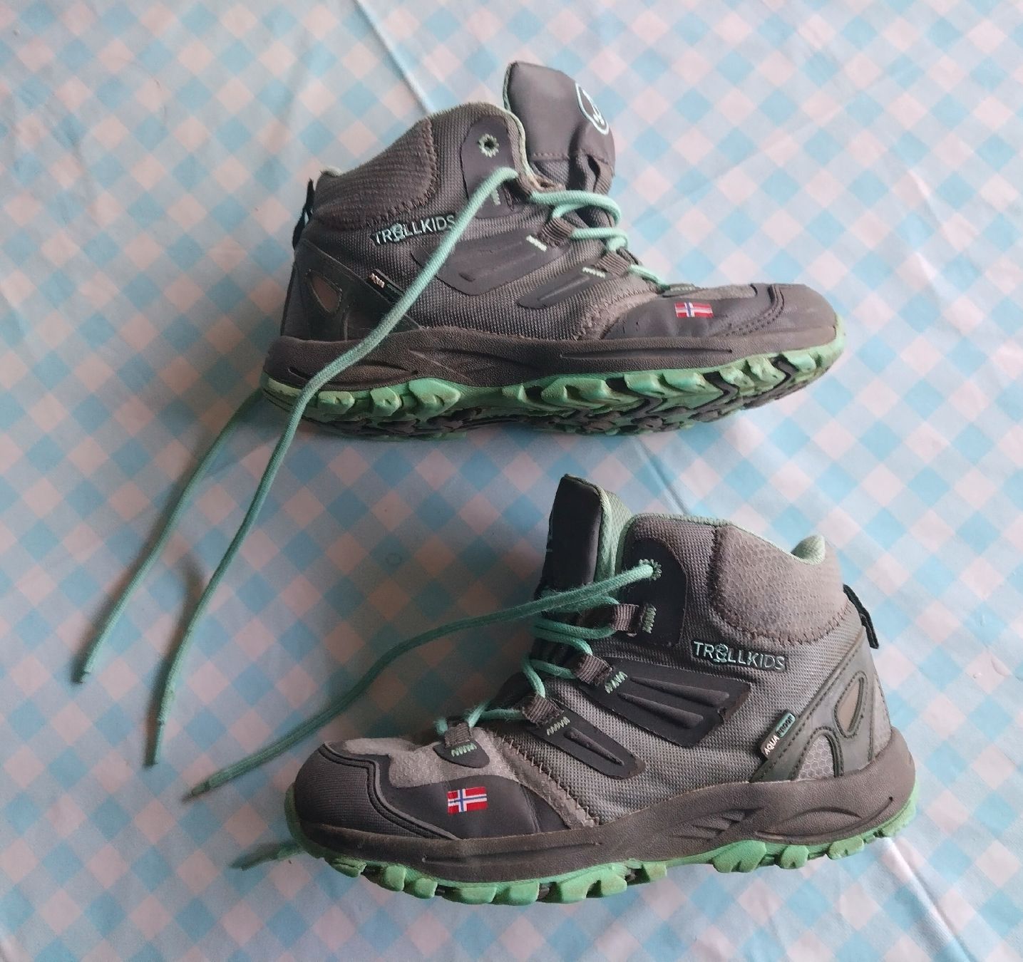 Scarpe per ragazzi: Wanderschuhe Trollkids 35 – Usato da Haldenstein venduto da Sola7000