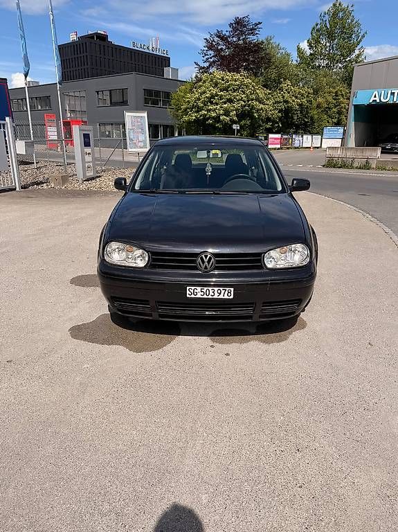 VW Automobili: Golf 4 4Motion 1.9tdi – Usato da Heerbrugg venduto da lar_k859 2