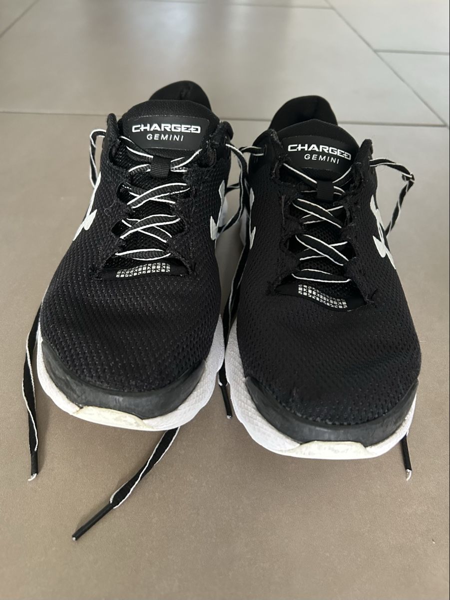 Under Armour Damenschuhe: Under Armour Charged Gemini Laufschuhe – Gebraucht aus Luzern von rum_d5ws 1