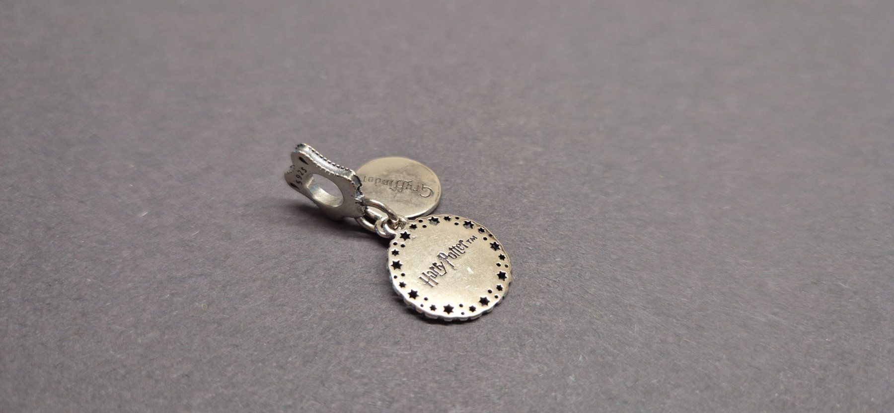 Anhänger: Silber Charm Harry Potter Gryffindor +Garantie – Neu (gemäss Beschreibung) aus Rotkreuz von Carbone_Bijou-Shop 2