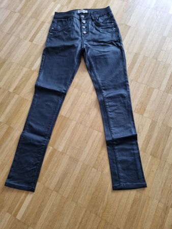 Kunstleder Hose schwarz matt Gr. 36 / OVP