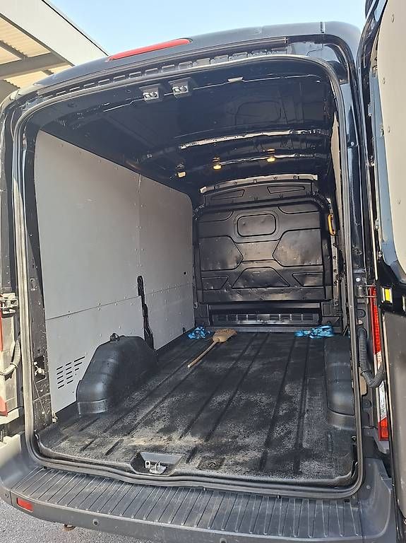 Nutzfahrzeuge: Ford Transit 290 L2 H2 – Gebraucht aus Vuadens von ani31 4