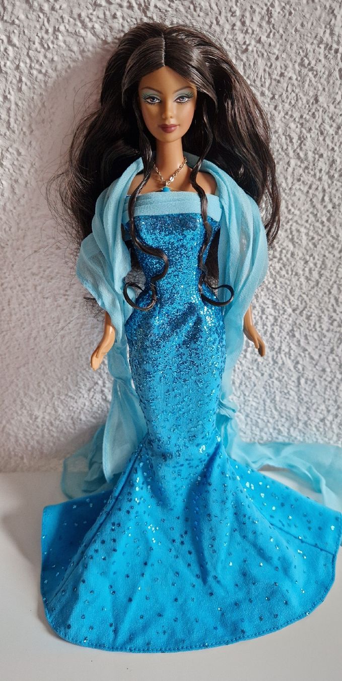 Statuette: Barbie Puppe Birthstone Türkis 2002 – Usato da Büsserach venduto da Syd2000 1