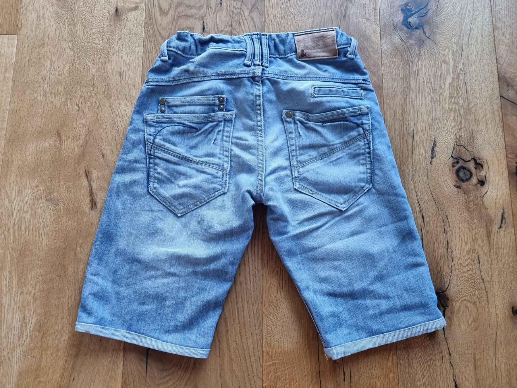 H&M Hosen: Shorts Gr.140 – Gebraucht aus Brütten von gupi1717 1