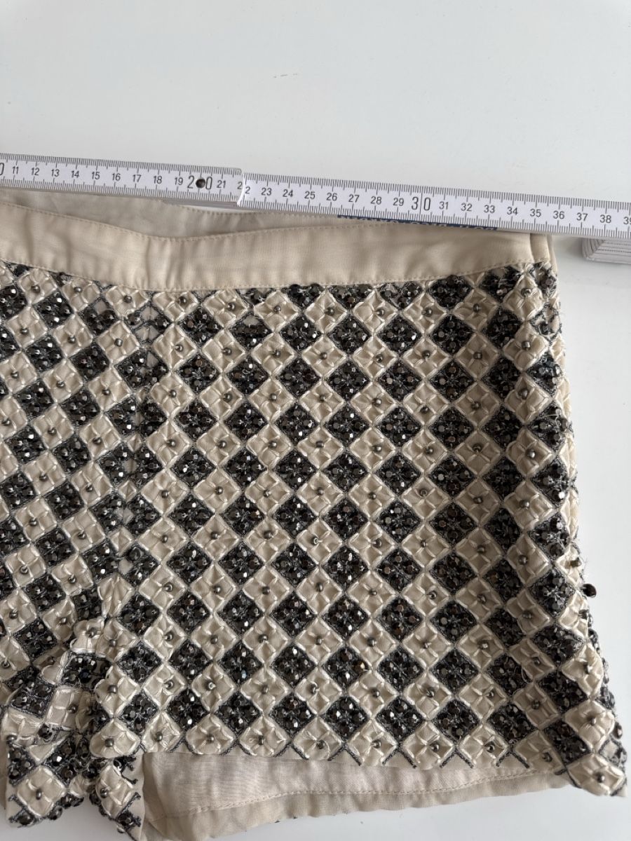 Zara Pantaloni: Shorts mit Pailetten – Usato da Rotkreuz venduto da Mini_mela33 2