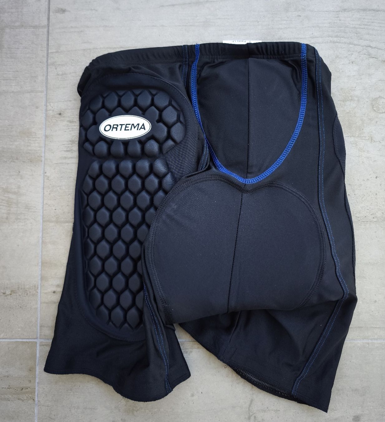 Ortema Protezioni & Imbottiture: Ortema X crash pants , Protektoren short – Nuovo (secondo la descrizione) da Unterägeri venduto da fisch67 4