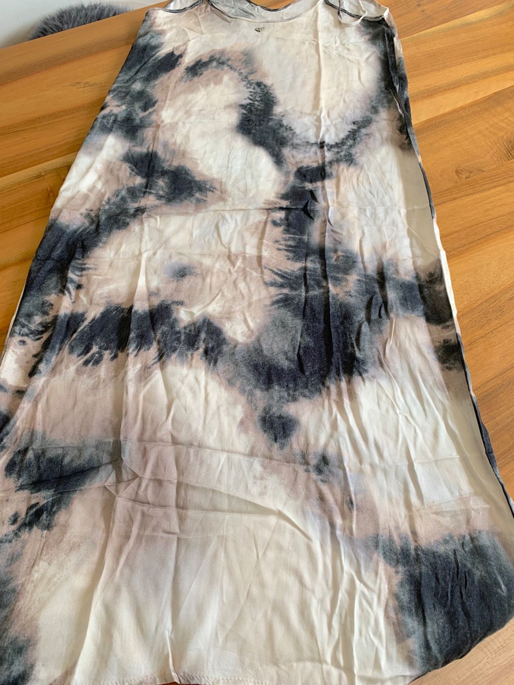 Kleider: PLEASE Maxi Trägerkleid mega schön Gr. M – Gebraucht aus Meiringen von snahhanssnah 2