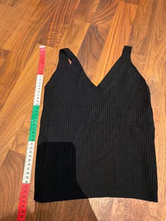Rippstrick Top schwarz Grösse S guter Zustand