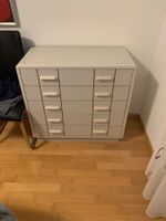 Kommode mit 4 Schubladen