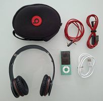 Apple iPod nano 5G 16 GB & Monster Beats by Dr. Dre Solo HD