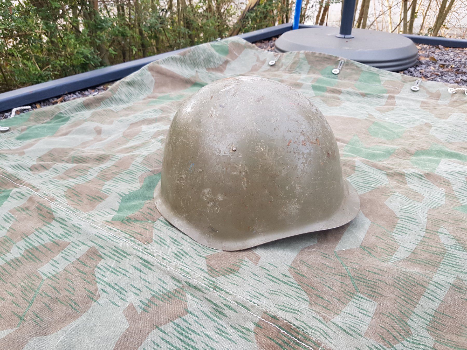 Uniformi & Effetti personali: Original Helm Stahlhelm CZ CSSR Tschechie um 1959 – Usato da Gutenswil venduto da rolfsimmen31 6
