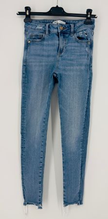 # WOMAN - Jeans ,,skinny‘‘ Gr. 34 - ZARA #