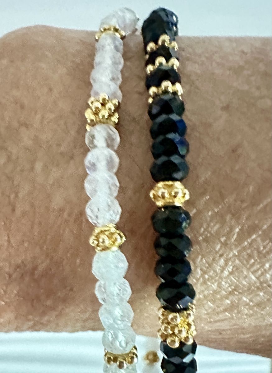 Bracciali & Braccialetti: Facetierter Mondstein vergoldet – Nuovo e nell'imballaggio originale da Niederglatt ZH venduto da Silberschmuck-design 1