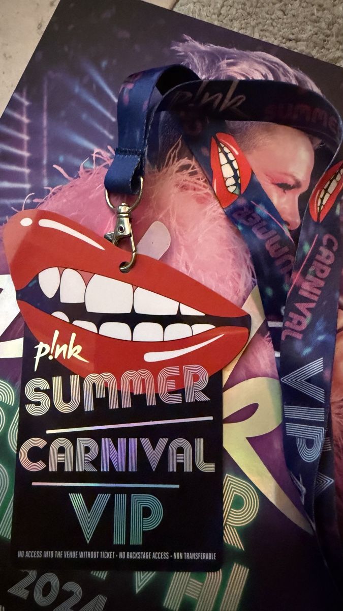 Borse: Pink VIP Fan Set - Summer Carnival – Nuovo (secondo la descrizione) da Thayngen venduto da Budro 7