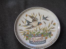 Wand Teller "Hutschenreuther" Schwalbe August