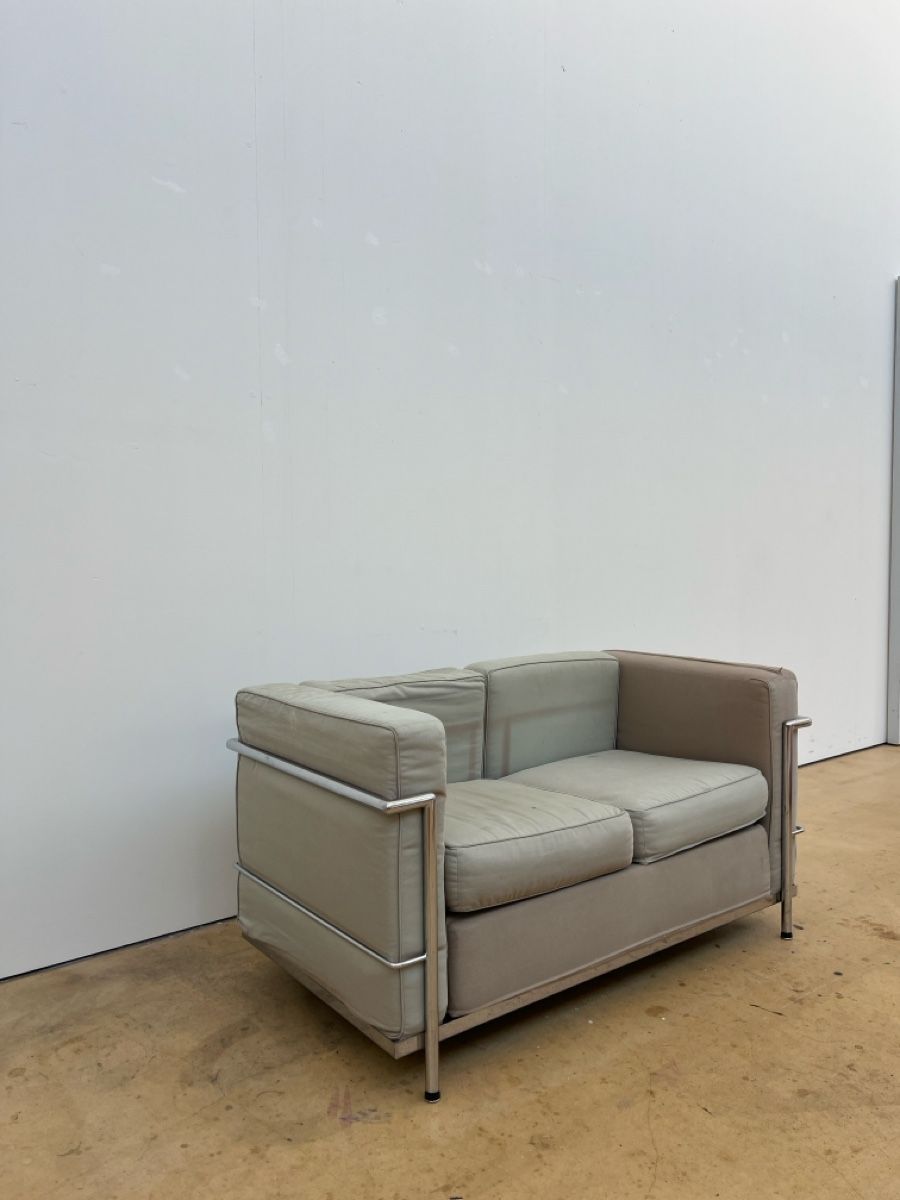 Sofas: LC2 2 Sitzer Sofa / Replika – Gebraucht aus Bern von lindon 3