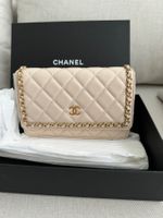 chanel wallet on chain