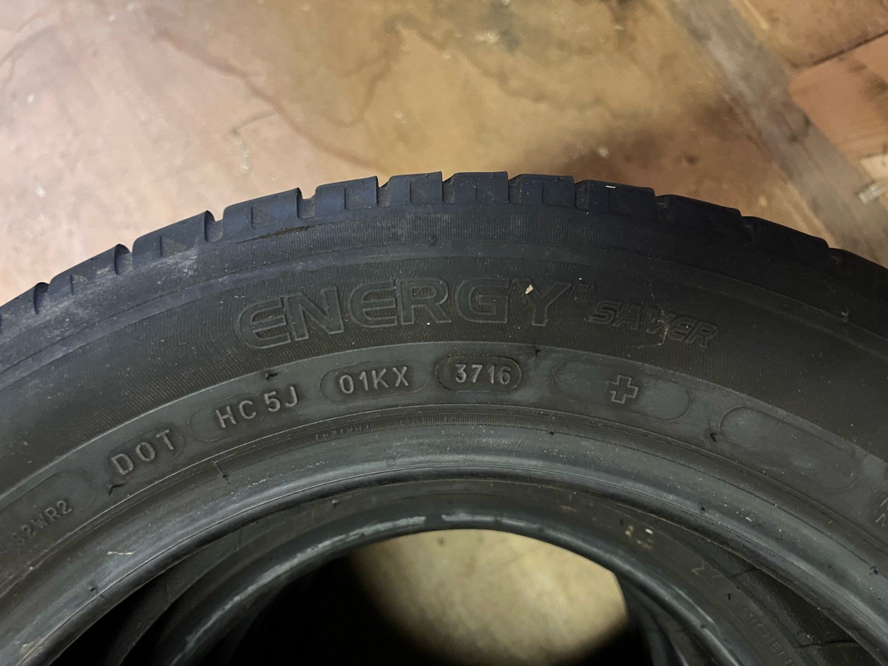 Michelin Pneus & Kompletträder: 4 pneus Michelin 185/60 R15 – Gebraucht aus Romont FR von Thoma_bdn 2