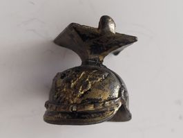 antiker miniatur Helm Militär